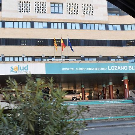 Piso Junto Universidad Y Hospital Clinico سرقسطة المظهر الخارجي الصورة